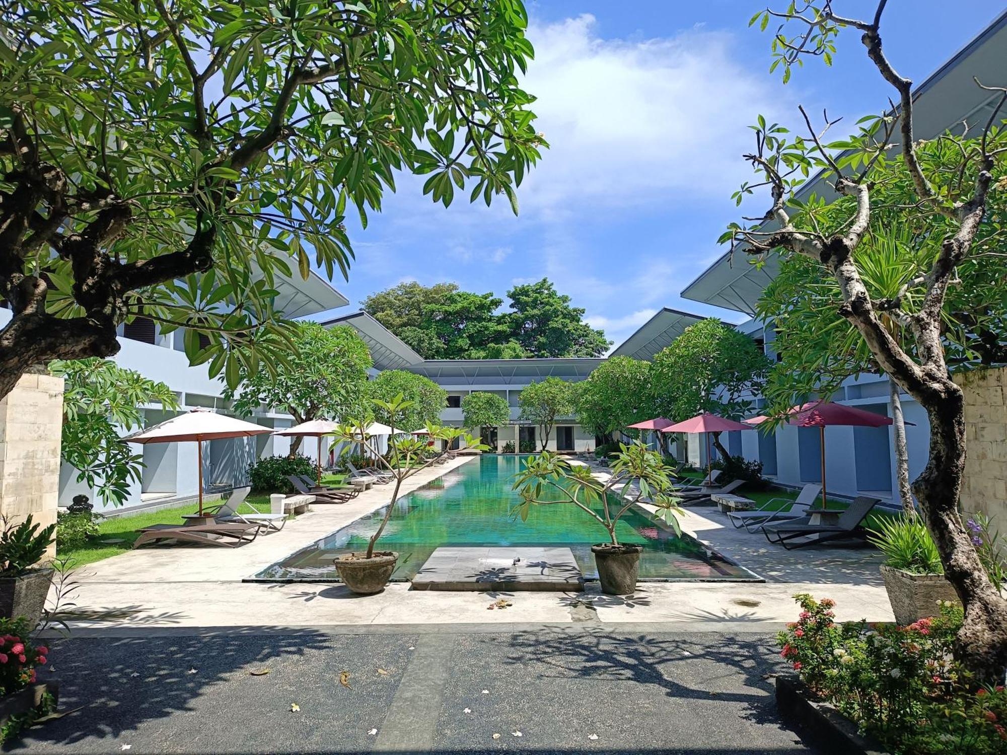 Kuta Living By Kamara Hotel Exterior photo